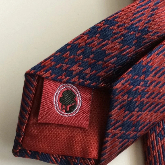 Southern Proper Red & Navy Blue Striped Silk Tie - Picture 8 of 8